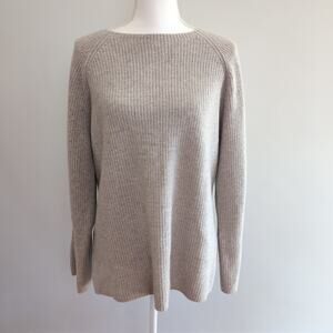 Vince Women's Ribbed Knit Sweater in Soft Gray